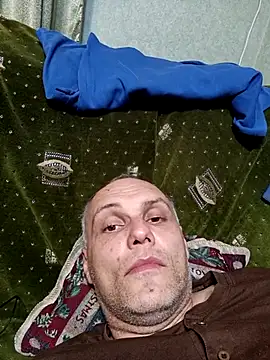 Pineapple04 online show from October 13, 7:25 pm