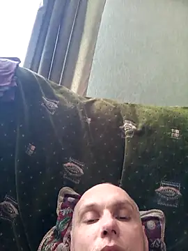 Snapshot of Pineapple04 chatting on February 11, 10:09 am Pineapple04 online show from February 11, 10:09 am