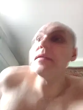 Pineapple04 online show from March 31, 6:14 am