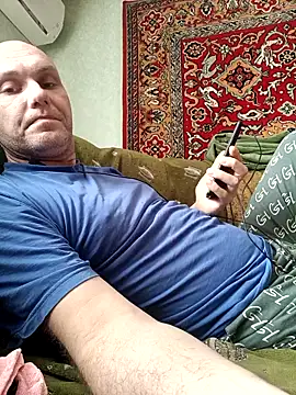 Pineapple04 online show from April 7, 7:53 am