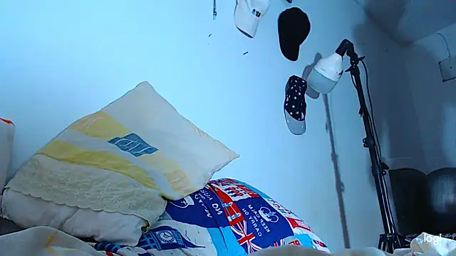 ADAM HOT online show from November 6, 1:28 am