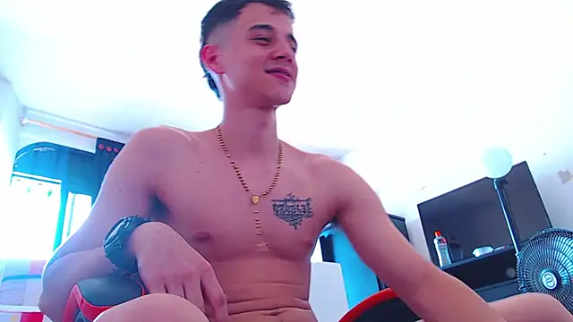 ADAM HOT online show from December 13, 7:53 pm