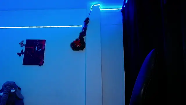 Snapshot of Rousrossell_4 chatting on January 12, 3:07 am Rousrossell 4 online show from January 12, 3:07 am