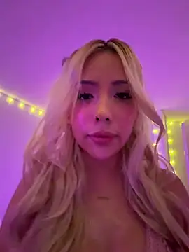 Sofy Softtt online show from June 20, 3:31 am