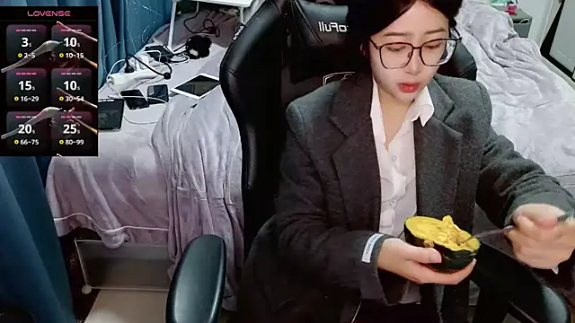 Angelababy001 online show from January 13, 7:42 pm