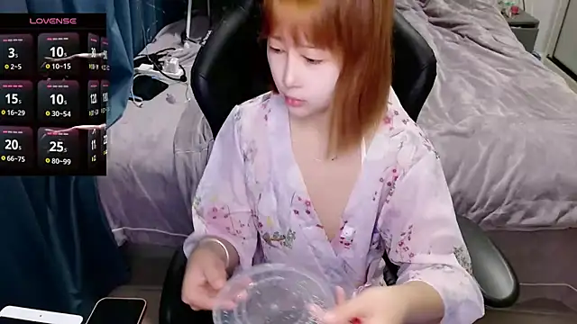 Angelababy001 online show from January 18, 8:09 pm