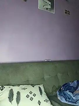 Snapshot of chachalette444 chatting on March 13, 8:32 pm chachalette444 online show from March 13, 8:32 pm