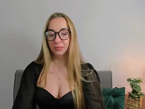 AriaDesire online show from January 12, 6:39 am