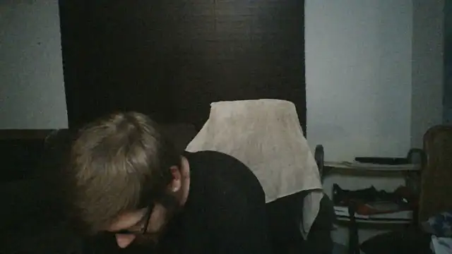 Snapshot of Brobun4fun chatting on October 28, 2:59 am Brobun4fun online show from October 28, 2:59 am