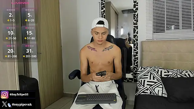 Snapshot of soyander03_ chatting on October 11, 10:25 am soyander03 online show from October 11, 10:25 am