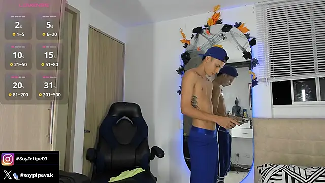 Snapshot of soyander03_ chatting on October 17, 9:56 am soyander03 online show from October 17, 9:56 am