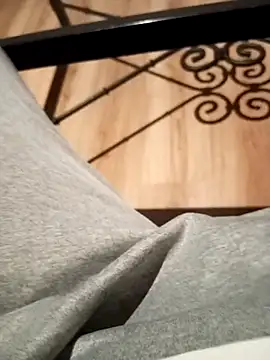 Snapshot of pana1978loco chatting on November 22, 5:28 am pana1978loco online show from November 22, 5:28 am