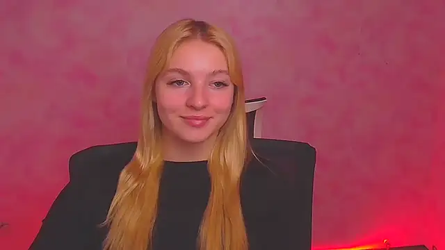 Snapshot of Milka_kiss_ chatting on December 24, 10:01 am Milka kiss online show from December 24, 10:01 am