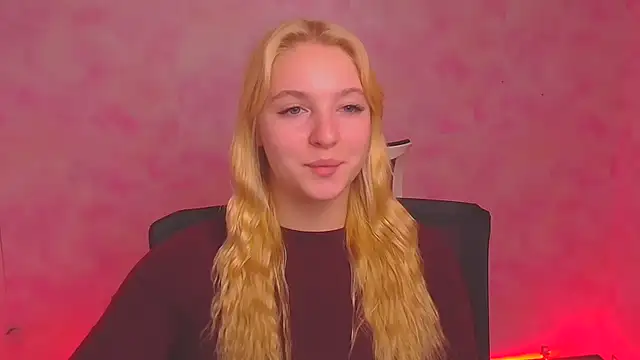 Snapshot of Milka_kiss_ chatting on January 10, 10:39 am Milka kiss online show from January 10, 10:39 am