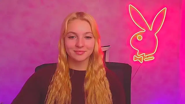 Snapshot of Milka_kiss_ chatting on January 14, 10:27 am Milka kiss online show from January 14, 10:27 am