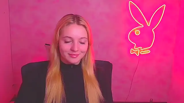 Snapshot of Milka_kiss_ chatting on February 27, 12:23 pm Milka kiss online show from February 27, 12:23 pm