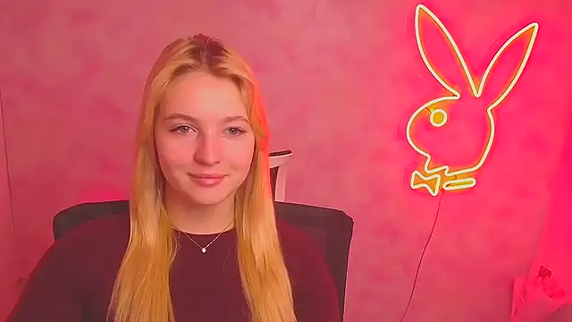 Snapshot of Milka_kiss_ chatting on March 1, 12:56 pm Milka kiss online show from March 1, 12:56 pm