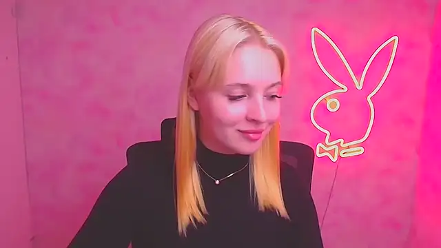 Snapshot of Milka_kiss_ chatting on September 18, 11:45 am Milka kiss online show from September 18, 11:45 am