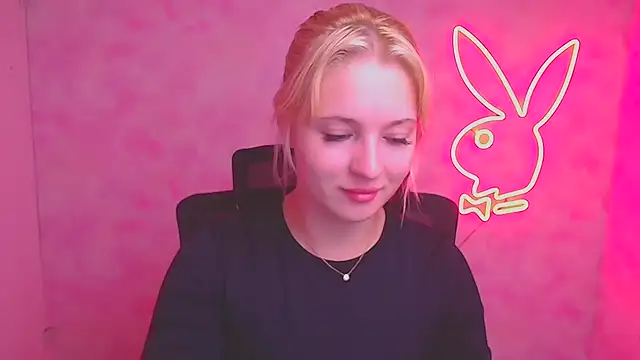 Snapshot of Milka_kiss_ chatting on September 20, 11:11 am Milka kiss online show from September 20, 11:11 am