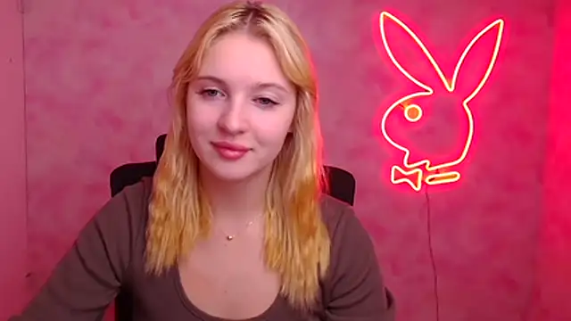 Snapshot of Milka_kiss_ chatting on October 24, 11:50 am Milka kiss online show from October 24, 11:50 am