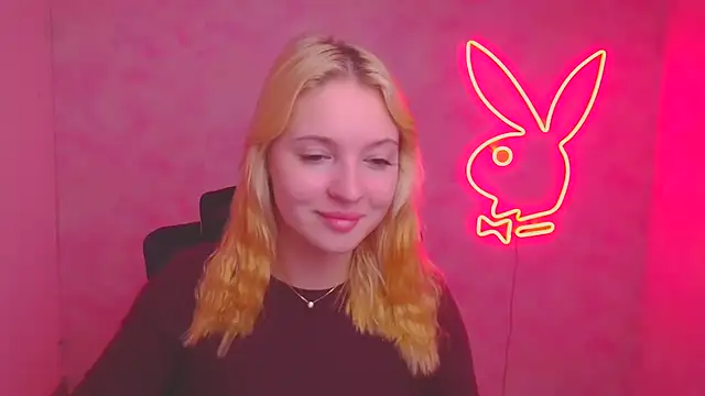 Snapshot of Milka_kiss_ chatting on October 27, 9:46 am Milka kiss online show from October 27, 9:46 am