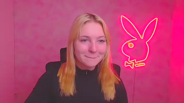 Snapshot of Milka_kiss_ chatting on October 28, 7:12 am Milka kiss online show from October 28, 7:12 am