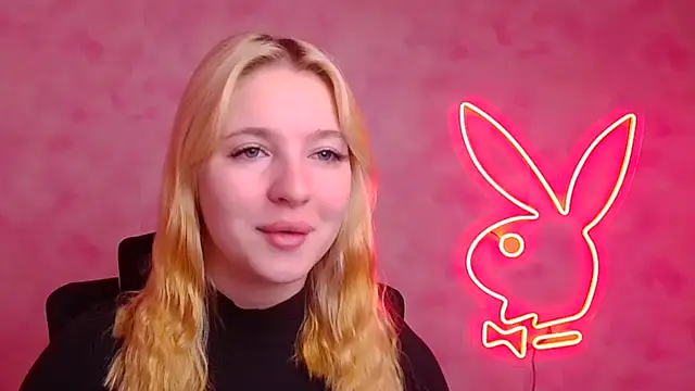 Snapshot of Milka_kiss_ chatting on November 4, 6:56 am Milka kiss online show from November 4, 6:56 am