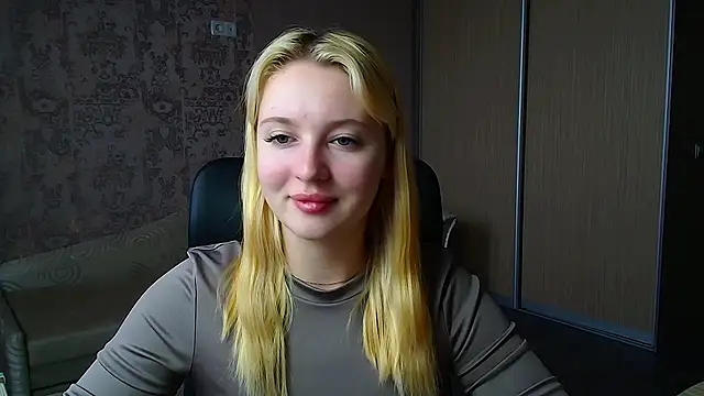 Milka kiss  online show from February 13, 10:00 am