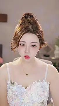 Snapshot of Qiaoqiao_ chatting on February 20, 8:27 am Qiaoqiao online show from February 20, 8:27 am