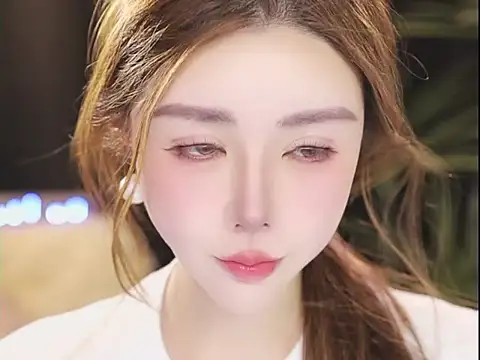 Qiaoqiao  online show from July 19, 5:38 pm