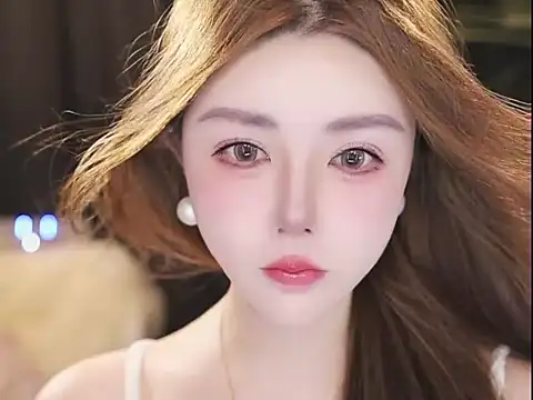 Qiaoqiao  online show from July 21, 4:09 pm