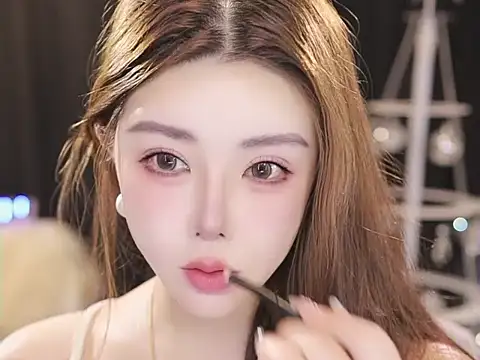 Qiaoqiao  online show from July 26, 4:14 pm