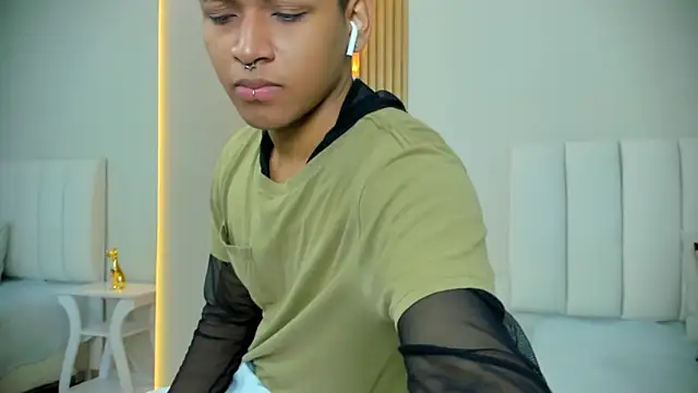 axel ps online show from December 3, 2:30 am