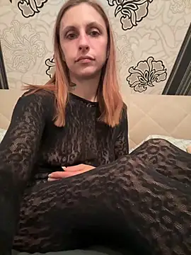 Snapshot of joie_20 chatting on October 19, 9:04 pm joie 20 online show from October 19, 9:04 pm