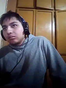 LoganFinds online show from October 31, 4:35 am