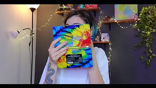 alicekiit online show from December 20, 3:36 am