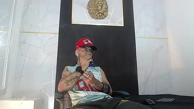 Andrey u92 online show from November 15, 3:26 am