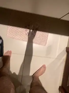 Snapshot of smithrosinha chatting on January 19, 4:12 am smithrosinha online show from January 19, 4:12 am