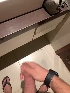 Snapshot of smithrosinha chatting on October 8, 7:39 am smithrosinha online show from October 8, 7:39 am