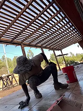 Andricastro online show from March 4, 8:05 pm