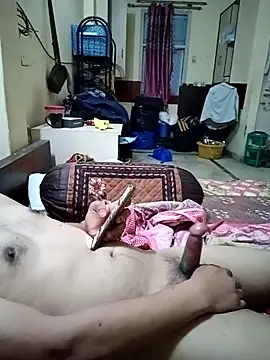 Snapshot of Spgaarya chatting on October 2, 12:50 am Spgaarya online show from October 2, 12:50 am