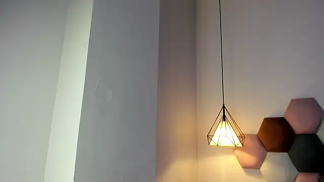 SabrinaWarrenn online show from December 5, 11:49 am