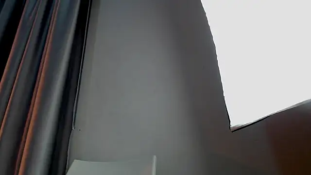 SabrinaWarrenn online show from December 7, 12:02 pm