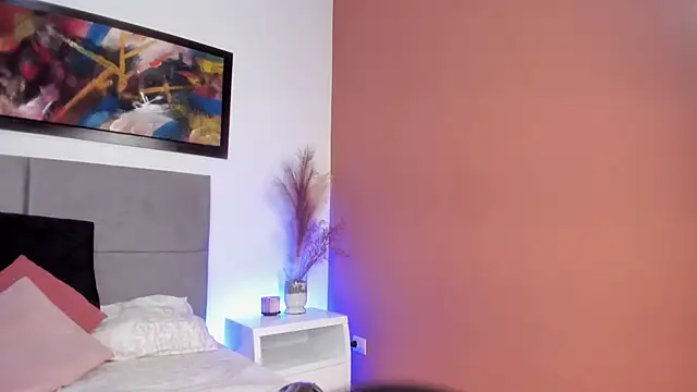 SabrinaWarrenn online show from January 15, 12:04 pm