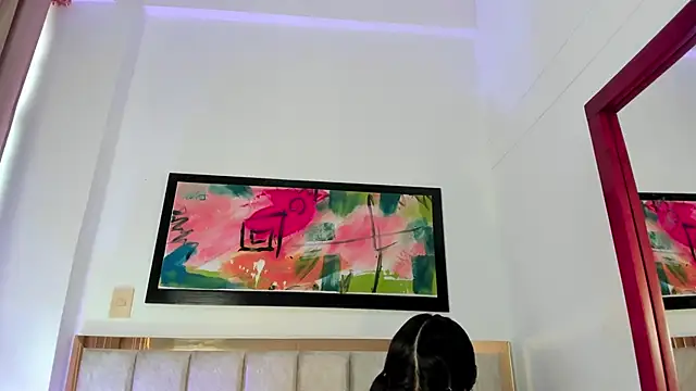SabrinaWarrenn online show from February 20, 12:15 pm
