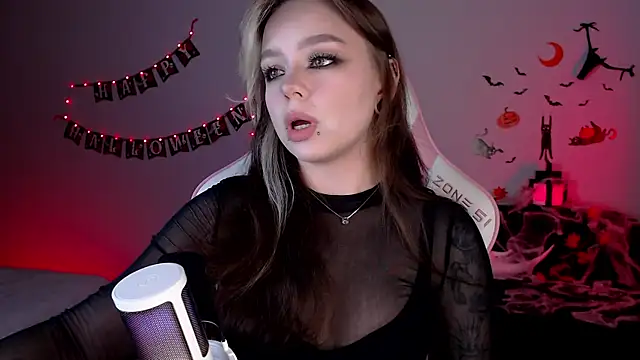 meowceline online show from October 27, 5:06 pm