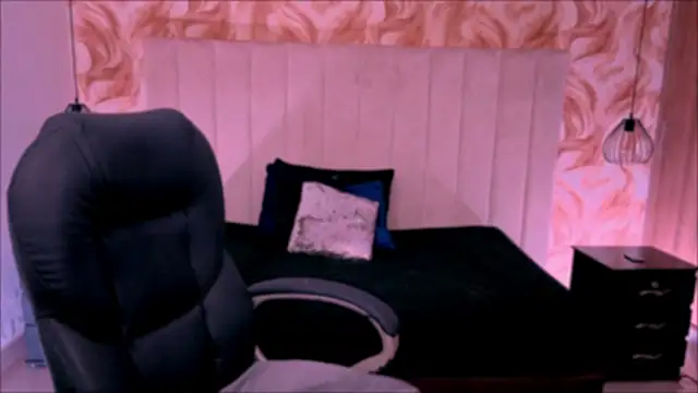 Xisu  online show from April 12, 4:39 am