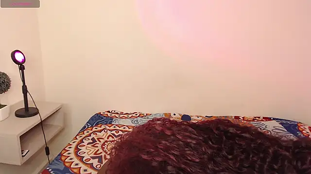 michaela cox online show from December 16, 8:03 pm