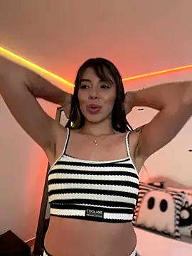 AmmyCollinsW online show from October 21, 9:26 pm