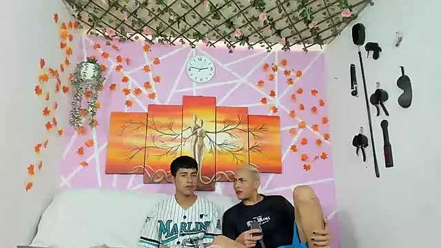 Snapshot of Fresahot2005 chatting on March 10, 7:50 pm Fresahot2005 online show from March 10, 7:50 pm